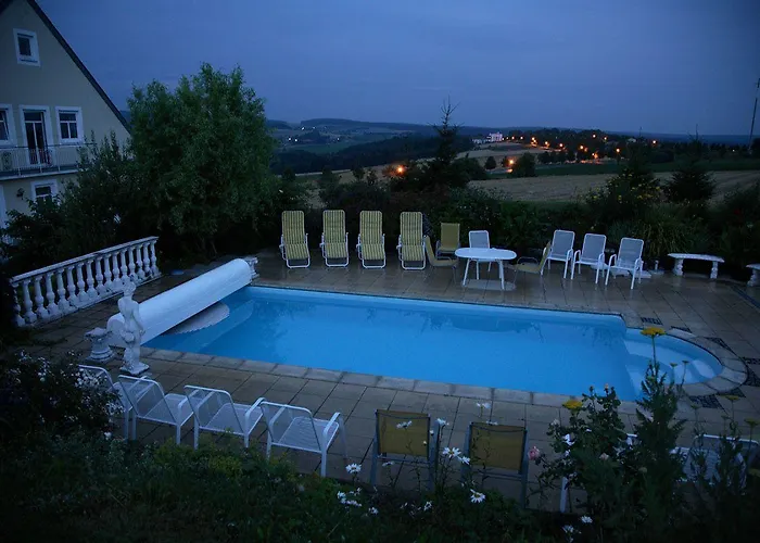 Auszeit - Ihr Sibyllenbad Gaestehaus ノイアルベンロイト